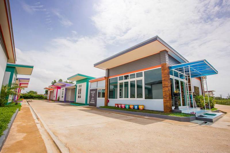 The Resort Kabinburi Bagian luar foto